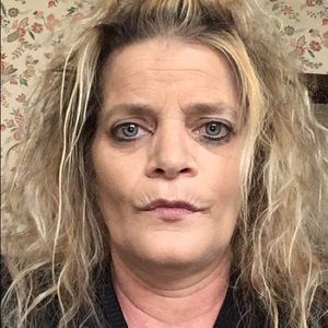 Meet your Posher, Tina